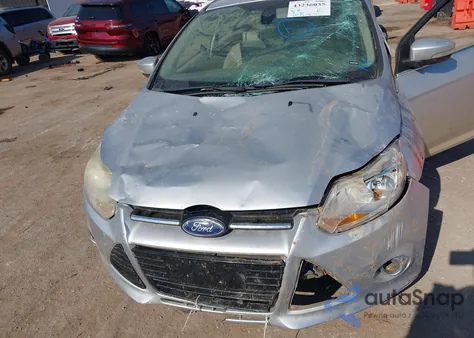 2012 Ford Focus Sel из США, поврежденный, VIN 1FAHP3H25CL132959